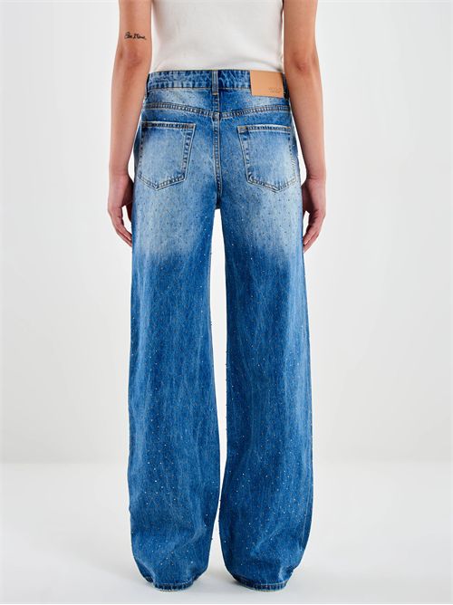 Jeans Aurora con Strass e Borchiette Dorati VICOLO | DF5154/DENIM